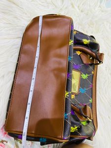 USPA Handbag | Multicolor | Leather