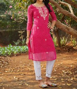 Leheriya Kurta.