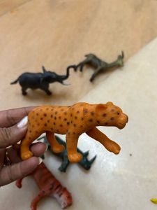 Plastic Animal Figure Set