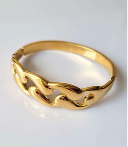 18K Gold Plated Bangle