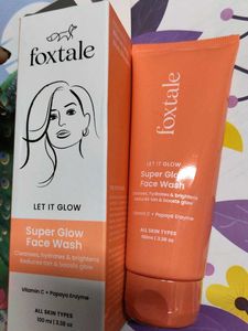 Foxtale Super Glow Face Wash🍊✨