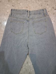 Savana Straight Leg Jeans