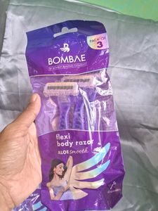 Bombay Shaving Flexi Body Razor Pack Of 12