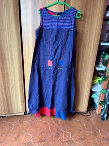 Stylish Sleeveless Kurti