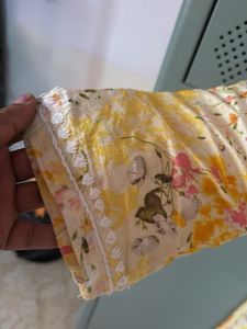 Floral Print chickenkari Kurta