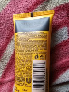 Lakme Sun Expert Sunscream