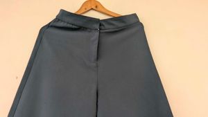 Wide Leg Cropped Pants