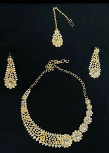 Gold Jewellery Set