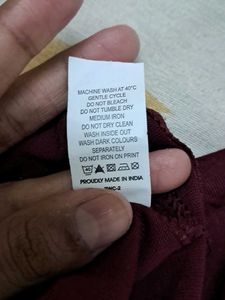 Zudio Maroon V-Neck T-Shirt