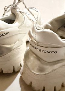 White Fashion Sneakers