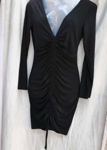 472610. Elegant Black Mini Dress