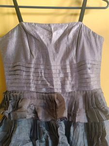Beautiful Ruffle Grey 🩶 Dress 🎀