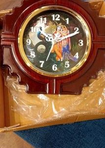 Catalog Name:*Stylish Clocks*Material: PlasticType