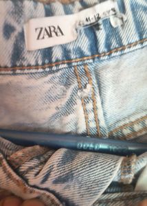 Stylish Ribbed Jeans