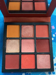 HUDA Beauty Topaz Obsessions