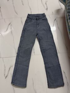 blue straight fit  Denim Jeans xs size like new