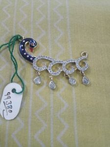 Ad Pendant Set