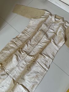✨ Golden Grace – Handcrafted Raw Silk Kurta in XL