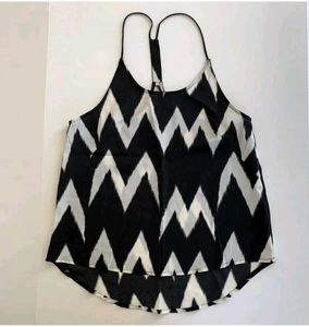 H&amp;M Tops, Like New