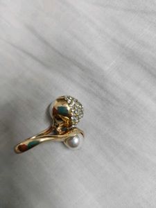 Pearl And Gold Tone Ring