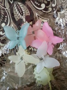 Pack Of 6 Butterfly Clutchers