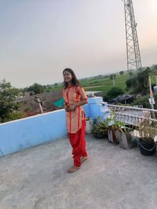 Red &amp; Gold Kurta Set