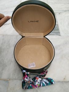 Olive Green Vanity Box Lakme