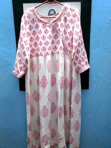 White & Pink Printed Kurta, Pant And Dupatta