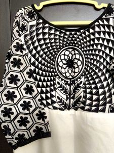 White Embroidered Designer Slit Kurta