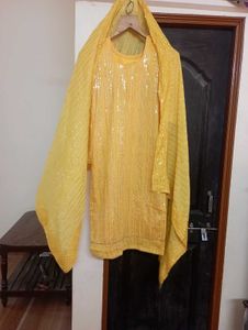 Elegant Yellow Kurta Set