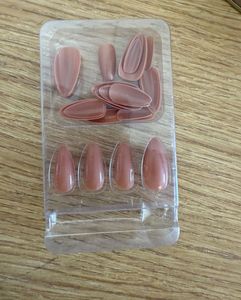 Savana Glossy Press on Nails