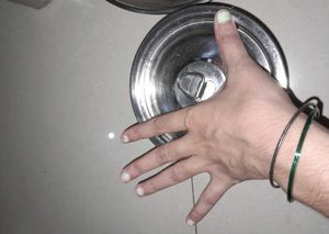 Steel Bhagona With Lid