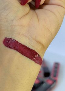 STAZE Liquid Lipstick Available In 4 Shades