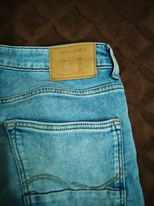Levi's Light Wash Denim Jeans