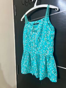 Calton London Beautiful floral peplum top