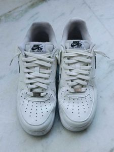 Nike Air Force 1 Sneakers