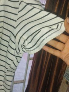 white top with black line