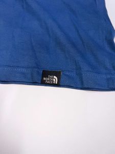 THE NORTH FACE T-SHIRT