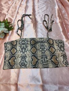 Animal Printed Crop Top / Inner