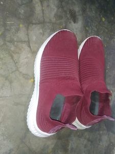 Women&#39;s Maroon Colour Shoes