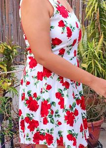 H&amp;M Floral Mini Skater Dress- Brand New