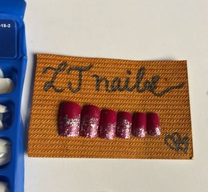 Fake Nails set Of 9️⃣