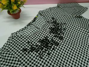 Gingham Floral Top