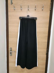 H&amp;M Wide Legged Track Pants