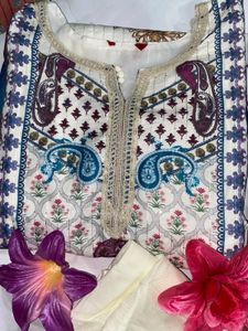 Beautiful Offwhite Pakistani Suit😍🆕✅