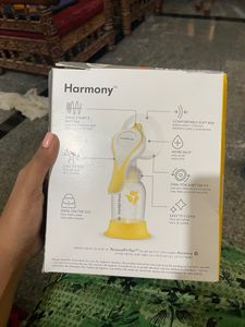Medela Manual Breast  Pump