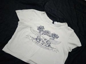 H&amp; M Baby Tee