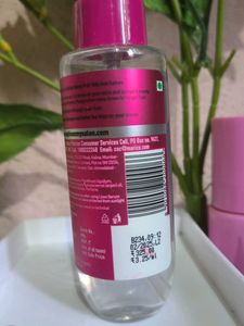 Livon Anti-Frizz Serum with free Claw clip