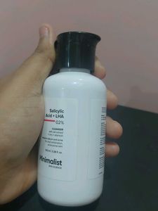 Minimalist Salicylic Acid Cleanser