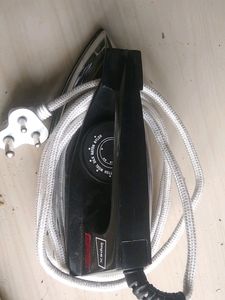 Electric Iron Box SHOWY